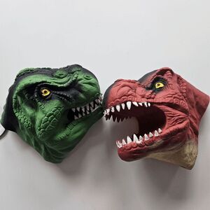 Toysmith Animals Dinosaurs Hand Puppet Tyrannosaurus Head Item 6246 NWT Red/Gree